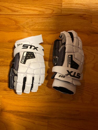Used Goalie STX Large Shield 500 Lacrosse Gloves