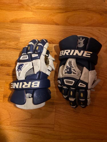 Used Goalie Brine Large King Lacrosse Gloves