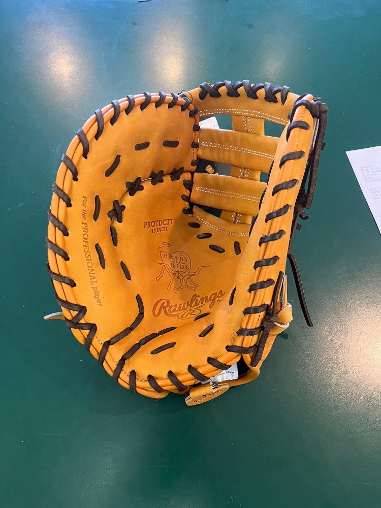 New Rawlings Heart of The Hide Baseball Left Hand Throw First Base 13” Glove