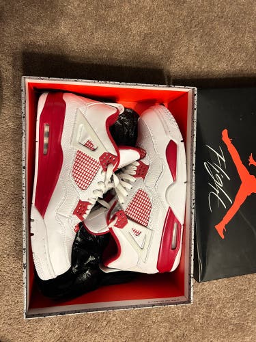 Men's Size 13 (Women's 14) Air Jordan 4 Shoes