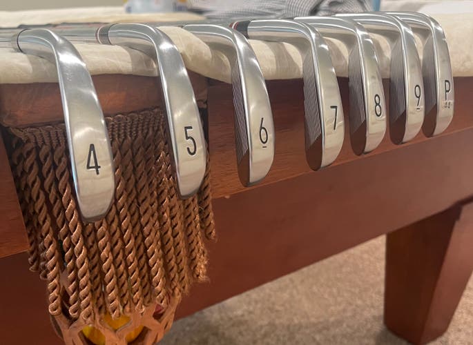 Men's Titleist Right Handed T100S Iron Set Extra Stiff Flex Steel Shaft