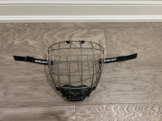 Large Bauer Re-Akt Titanium Cage