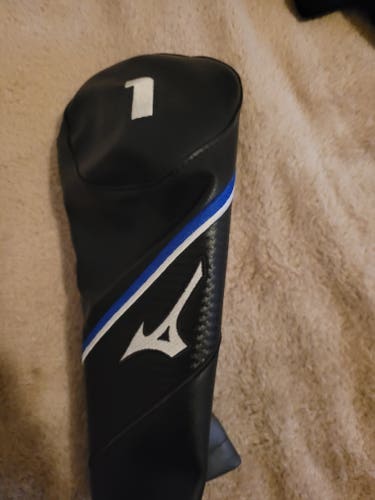 Used Mizuno Driver Head Cover