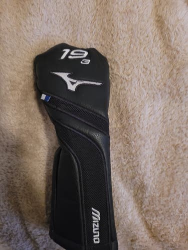 Used Mizuno 3 hybrid