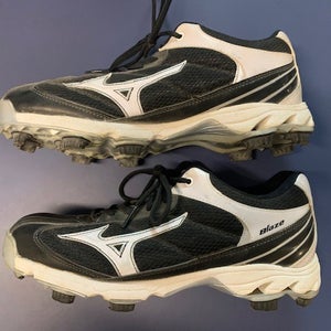 Mizuno Blaze Low Top Molded Cleats Mens 10.5
