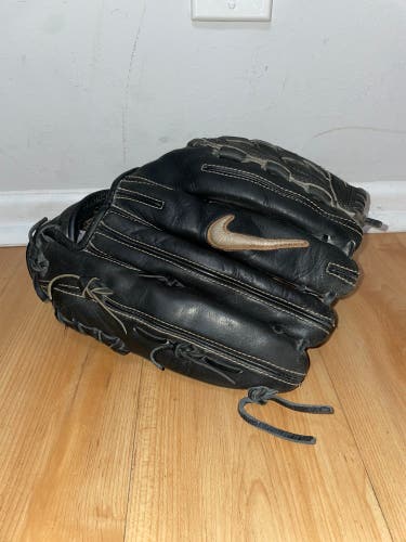 Nike diamond elite baseball glove 12.5 inch