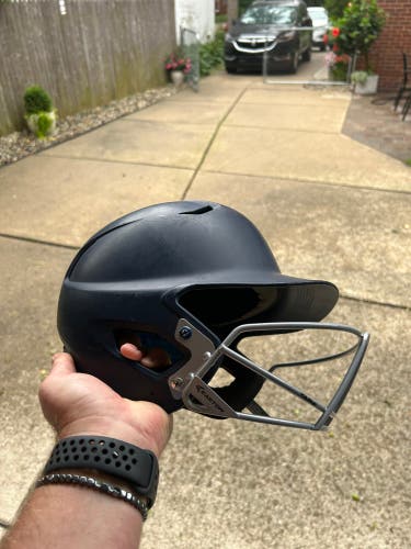 Used 6 1/2 - 7 1/8 Easton Z5 Batting Helmet