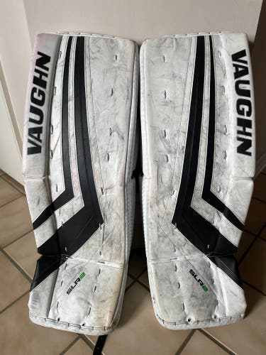 28" Vaughn Ventus SLR2 Goalie Leg Pads
