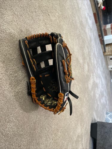 2022 Outfield 12.75" Heart of the Hide Baseball Glove