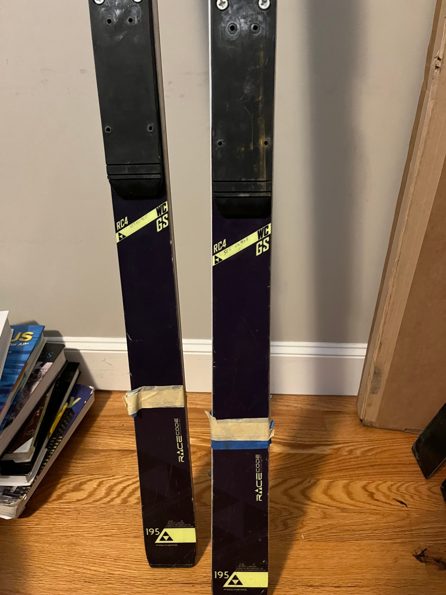 Used Fischer 195 cm RC4 Race Skis Without Bindings