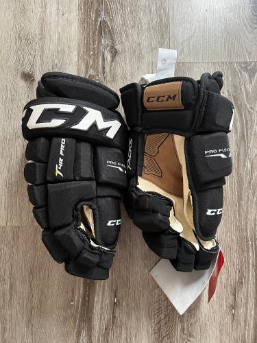 14” CCM Tacks 4R Pro 2 Gloves