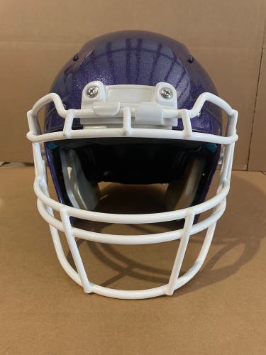 Adult Large Schutt Helmet