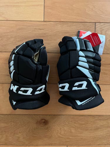 New CCM FT4 Pro Gloves 13" - Senior