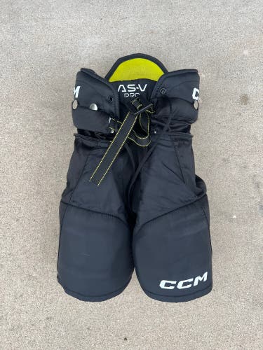 CCM ASV Pro Hockey Pads Youth
