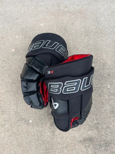 Bauer 13" Vapor 3X Gloves