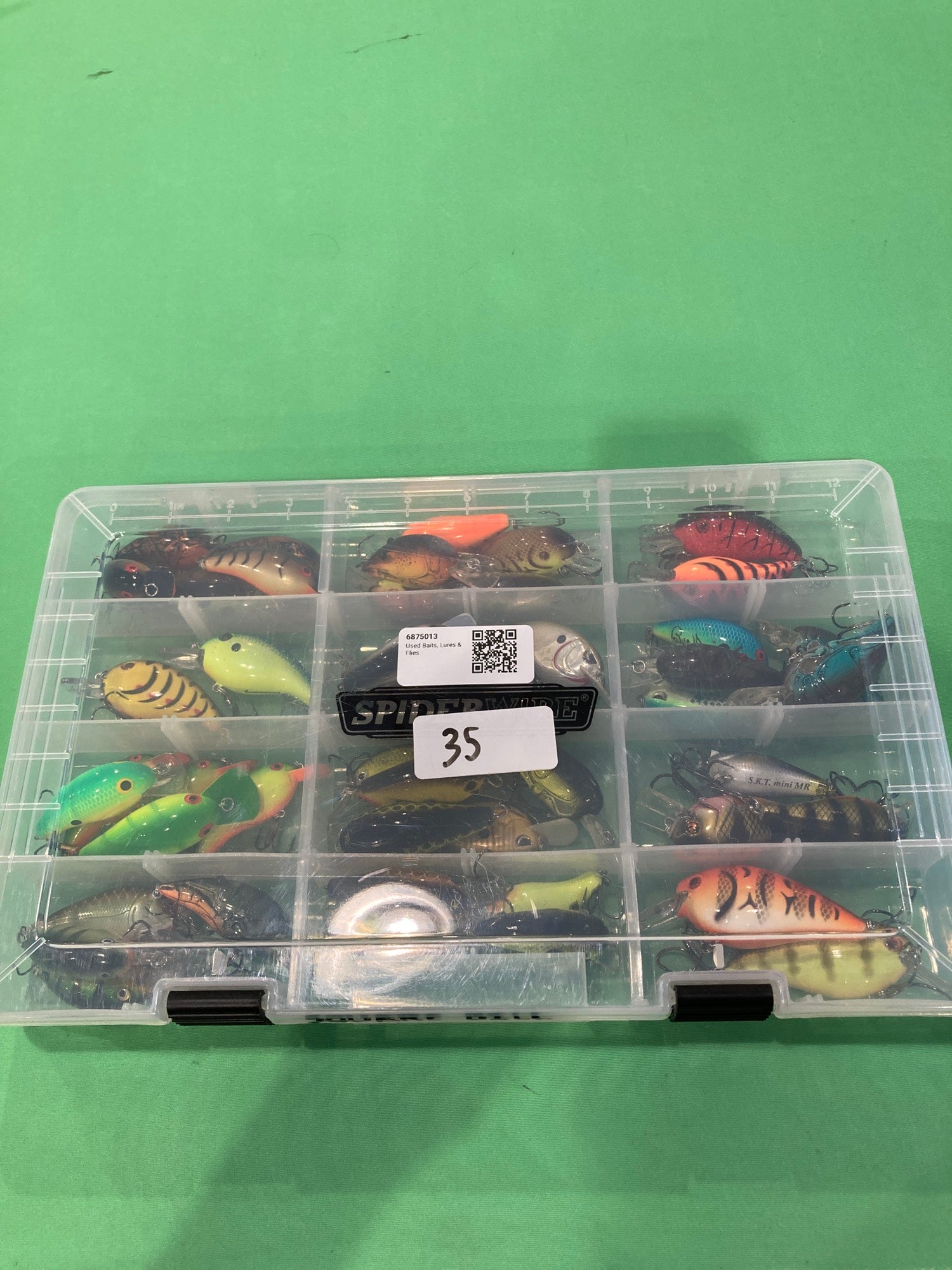 New Crank Baits Lures With Tackle Box