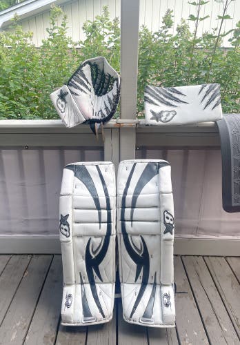 Used 34" Regular Brian’s Goalie Full Set
