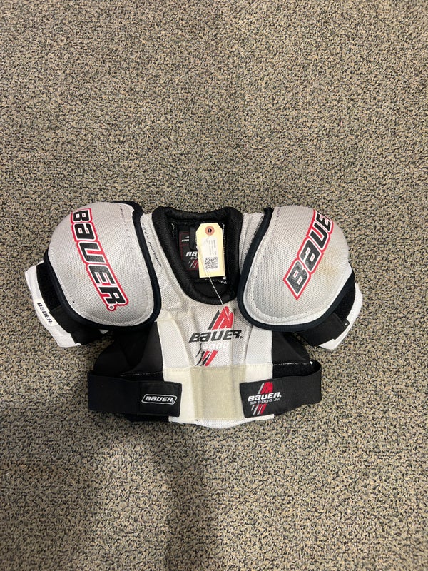 Junior Used Small Bauer Shoulder Pads