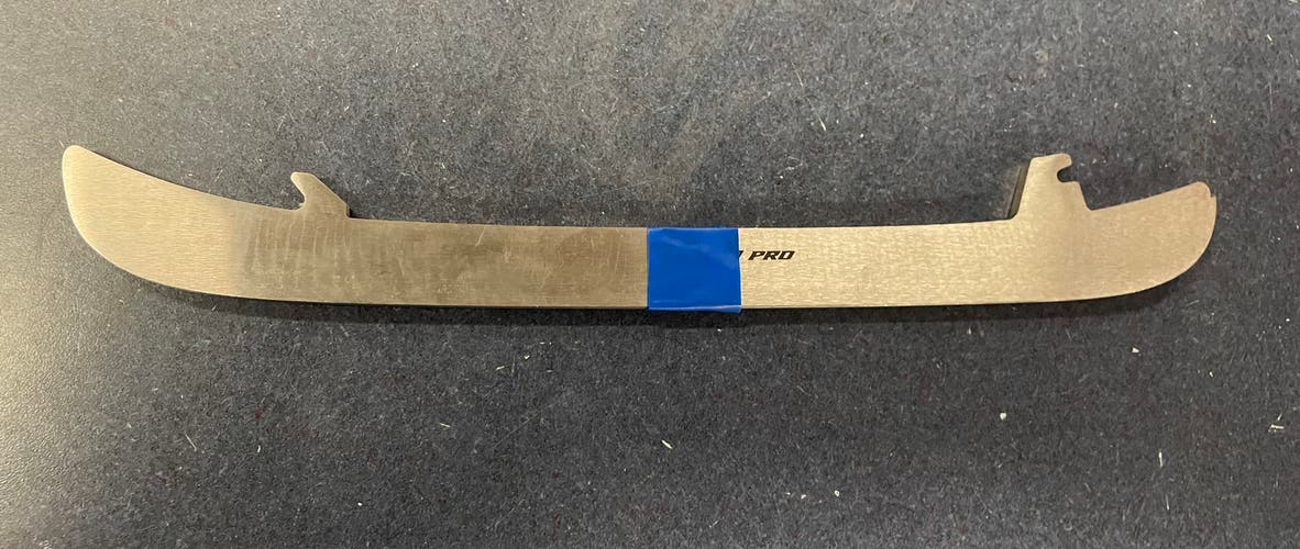 New CCM XS Pro 280 Steel/Runners