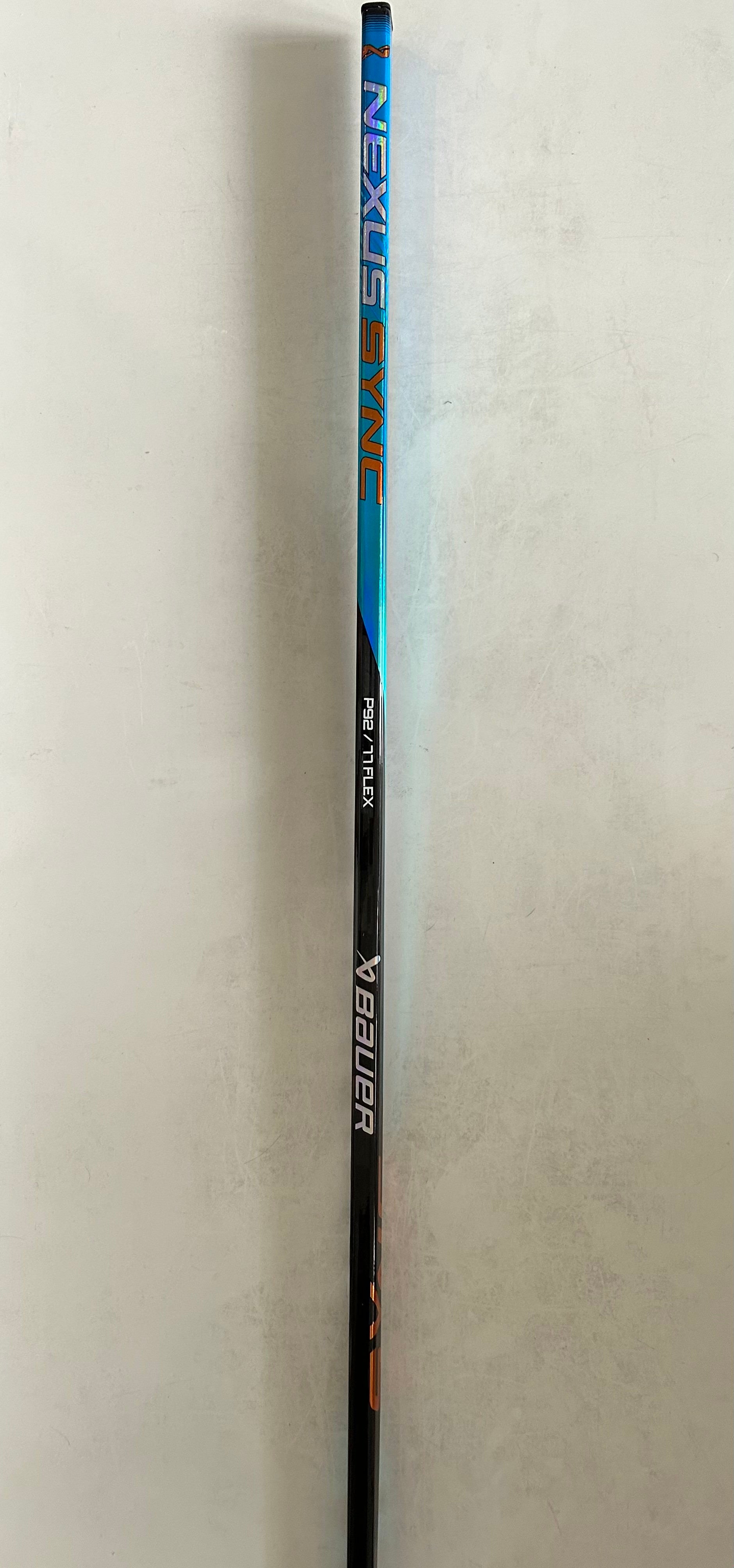 Bauer NEXUS SYNC Hockey Stick | 77 Flex P92 Curve | Senior Left