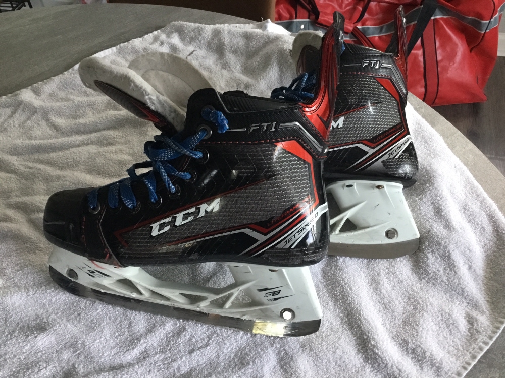 Used CCM Regular Width Size 4.5 JetSpeed FT1 Hockey Skates