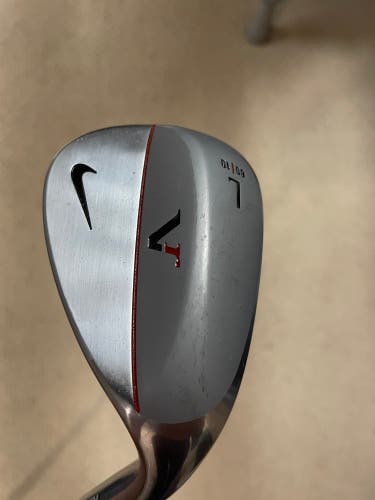 Nike Victory Red Lob Wedge 60