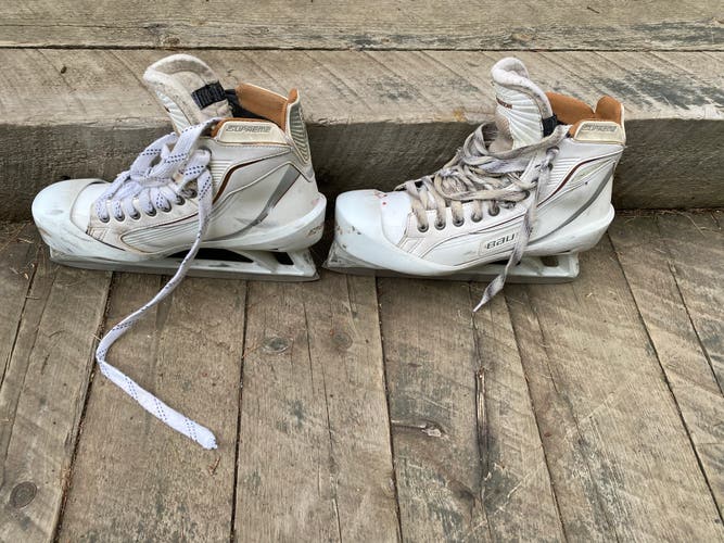 Senior Used Bauer Hockey Goalie Skates Regular Width size 9