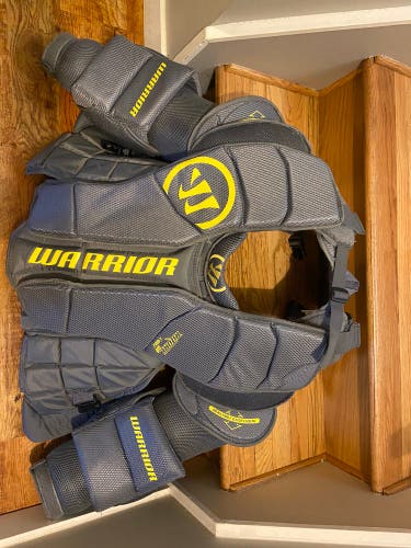 Warrior Ritual body armour. Size large senior. Good condition.