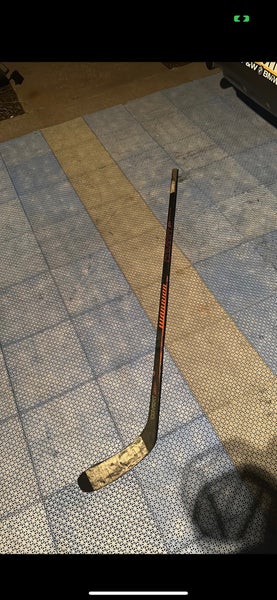 Senior Right Handed W71 Covert QR1 Hockey Stick