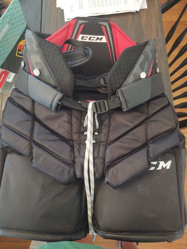 Intermediate Used Medium CCM E1.9 Hockey Goalie Pants