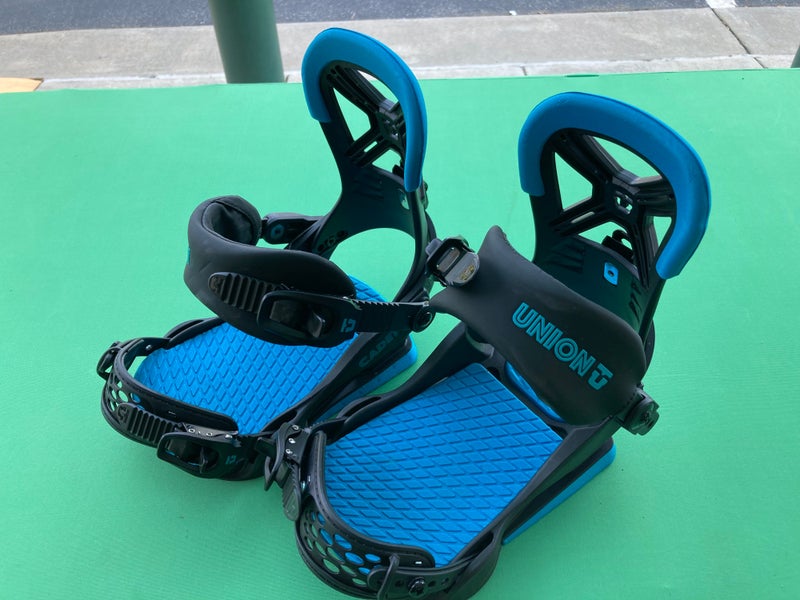 Used Kid's Small Union Snowboard Bindings