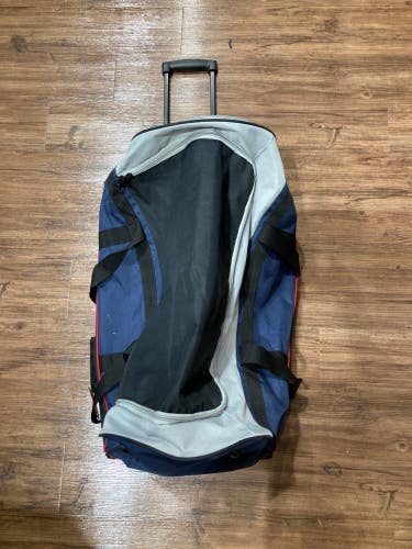 Chaps Hockey Bag With Wheels