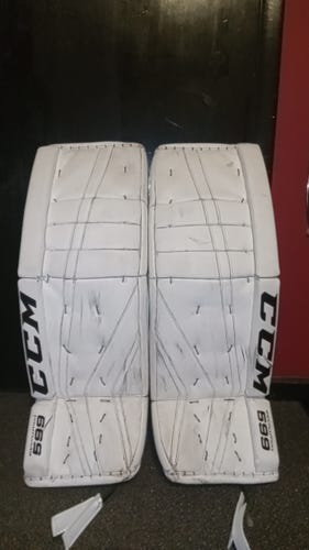 Used 33" CCM Revolution 599 Goalie Leg Pads