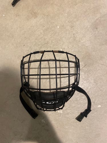 Medium CCM Cage