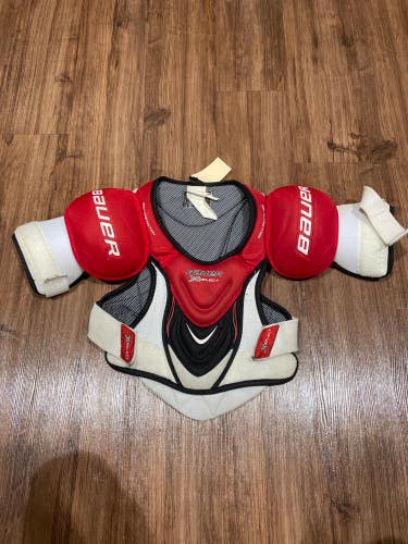 Junior Used Small Bauer Vapor X Select Shoulder Pads