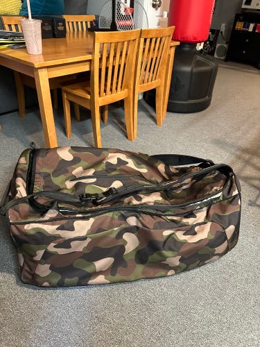 Pacific rink Junior Player Bag