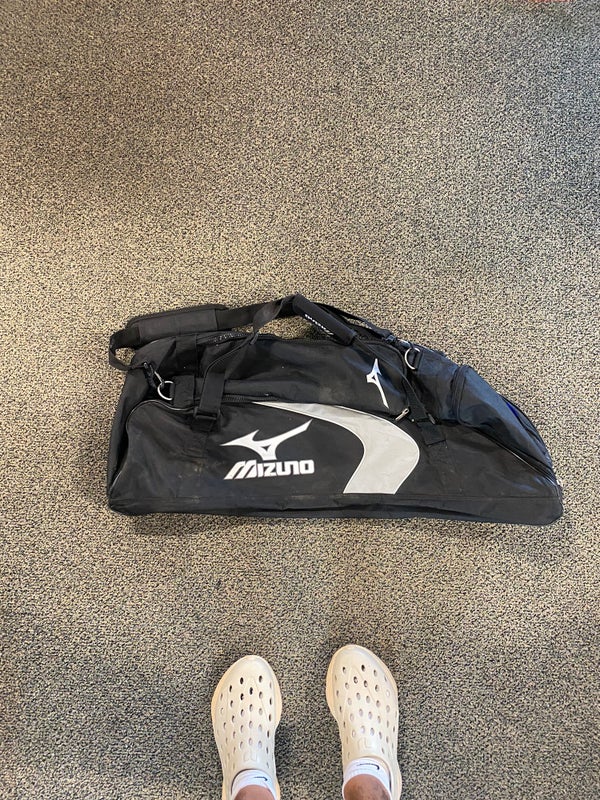Used Mizuno Bat Bag