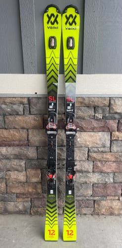 Used Men's 2023 Volkl 165 cm Racing Racetiger SL Skis With Bindings Max Din 16
