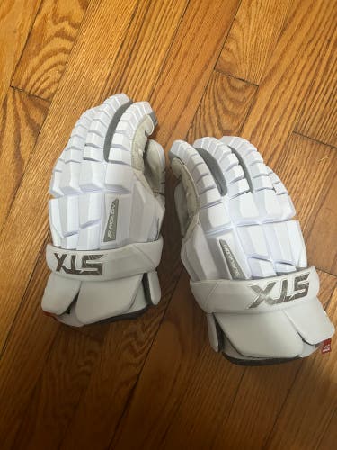 Used Player's STX Extra Large Rzr Lacrosse Gloves