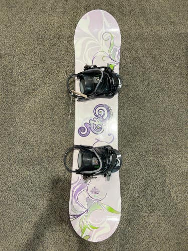 Used Kid's 111 - 115 cm Morrow Snowboard Yes