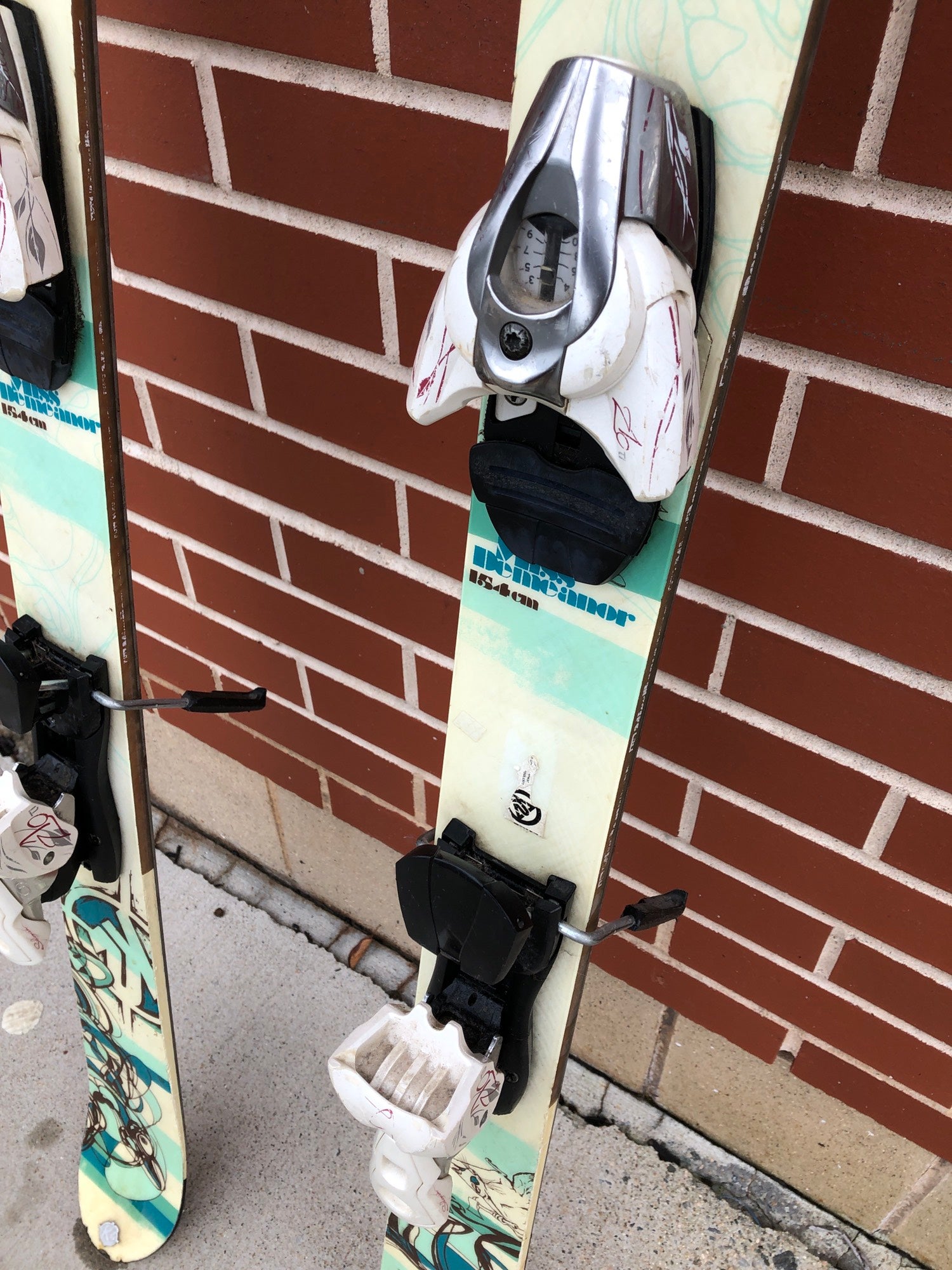 Used K2 Miss Demeanor (154 cm) Skis with Bindings | SidelineSwap