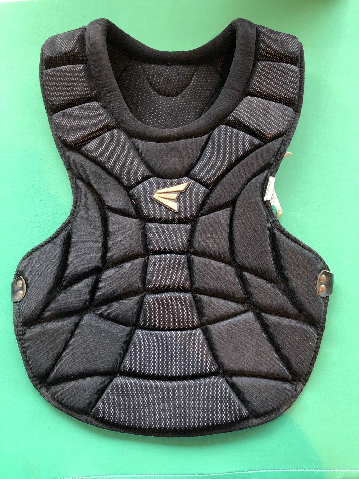 Easton sale chest protector