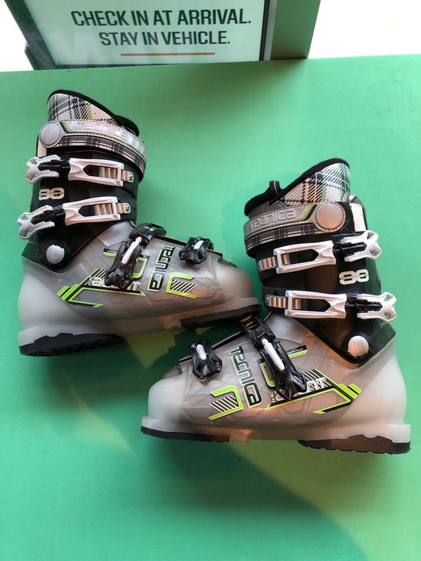Used Tecnica Dragon 100 Ski Boots (mondo 26 & mondo 26.5 305mm