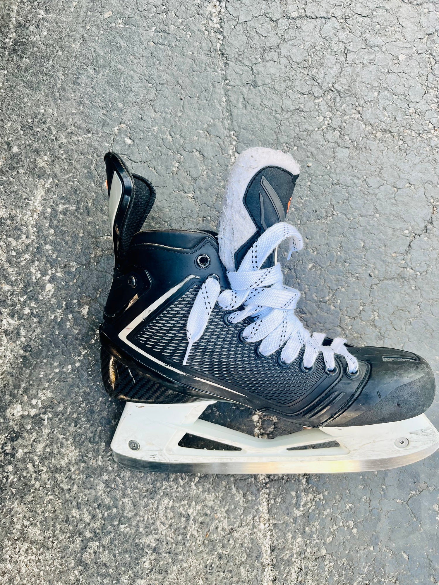 Easton Mako M7 Skates Reviewed