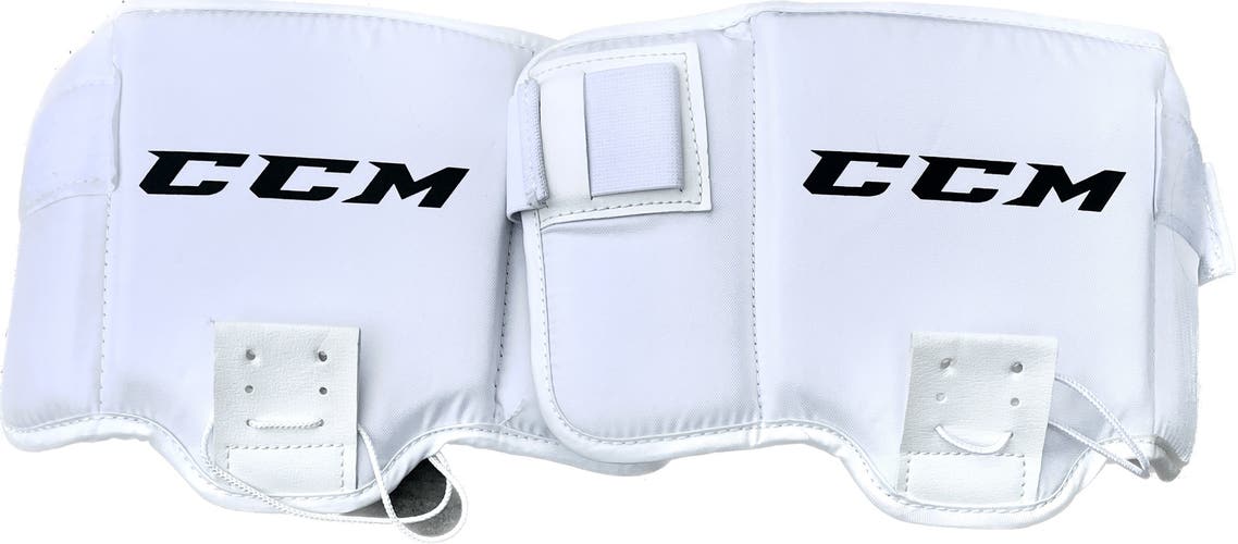 New Never Used CCM Thigh/Knee Guards