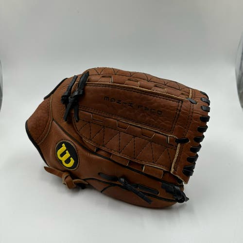 Wilson Select 12” American Tanned Leather Baseball Glove Pitcher/Outfield New Without Tags RHT FSOT