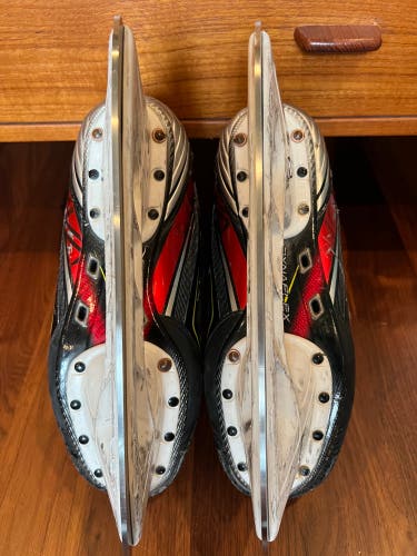 Senior Used Bauer Vapor 2X Pro Hockey Skates Size 7 Fit 2 Carbon Blade