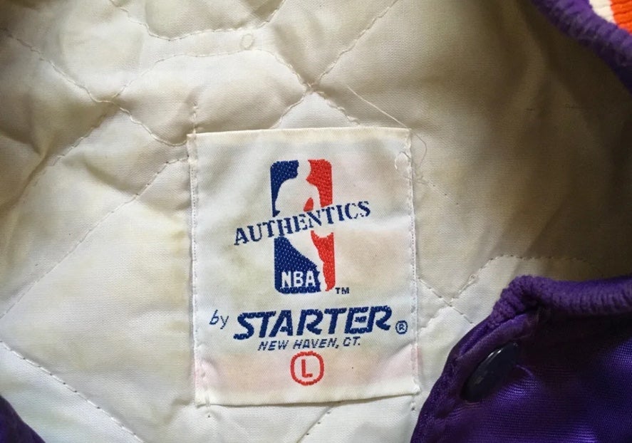 Sold at Auction: VINTAGE USA GIANT NBA STARTER SPORT BOMBER JACKET