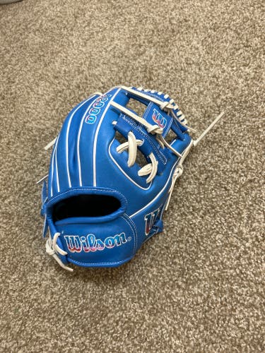 2022 Infield 11.5" A2000 Baseball Glove