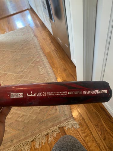 BBCOR Certified Alloy (-3) 30 oz 33" Voodoo One Bat